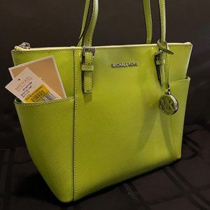 Michael Kors jet set lime